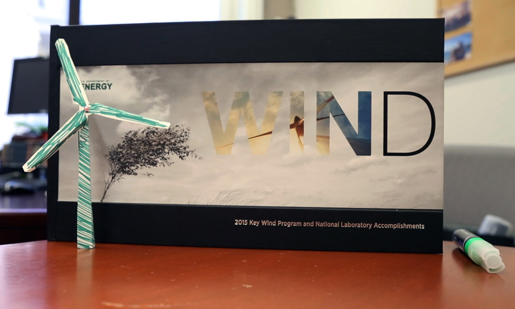 VIDEO How to Build a Wind Turbine in less than 20 Minutes Department